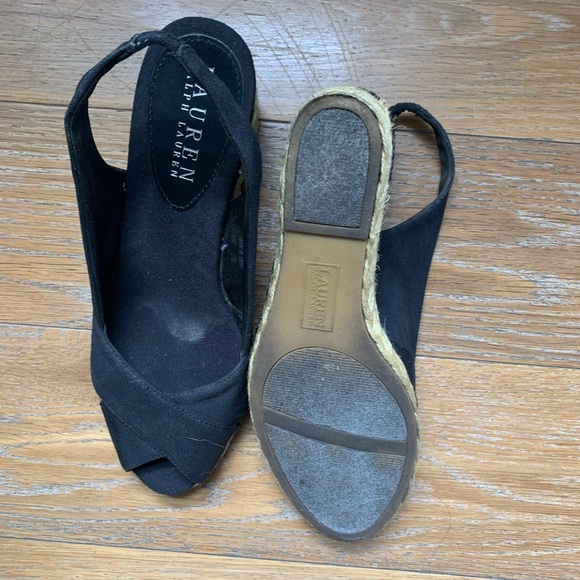 Sandals - Picture 2 of 3